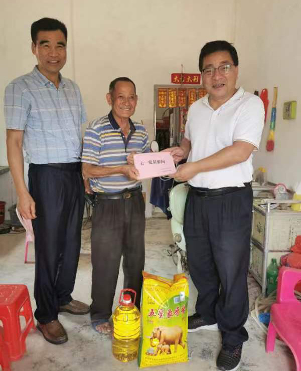 1.冯细就.jpg
